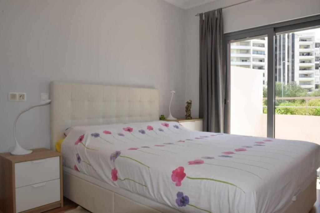 Brina, Stylish Apartment In Portimão Eksteriør billede